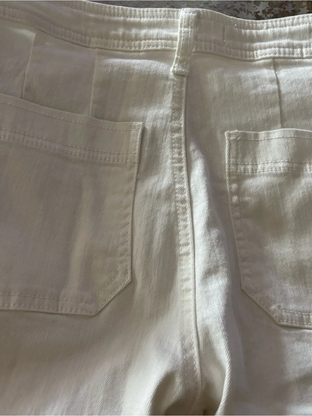 Pilcro Slim Straight Jeans in White